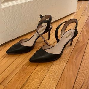 Louise et Cie Strappy black heels
